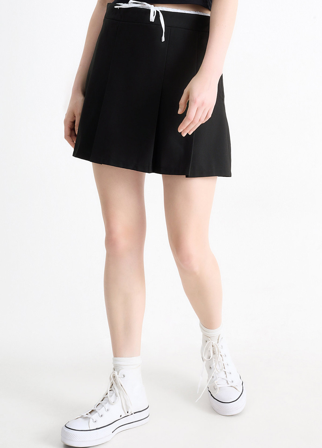 Черная кэжуал однотонная юбка C&A а-силуэта (трапеция), плиссе