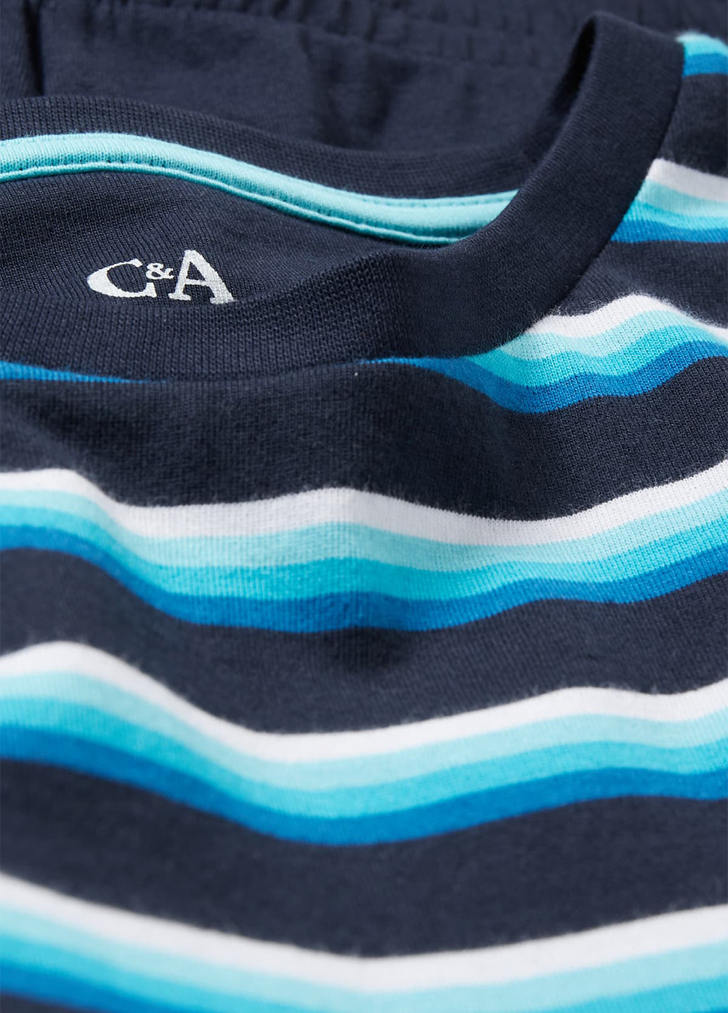 Темно-синій демісезонний комплект (футболка, шорти) C&A