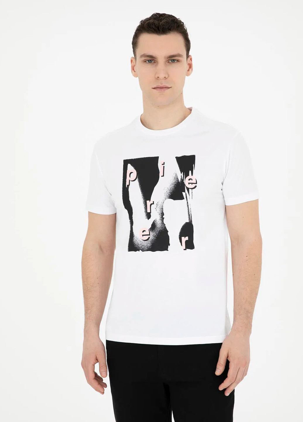 Белая футболка Pierre Cardin