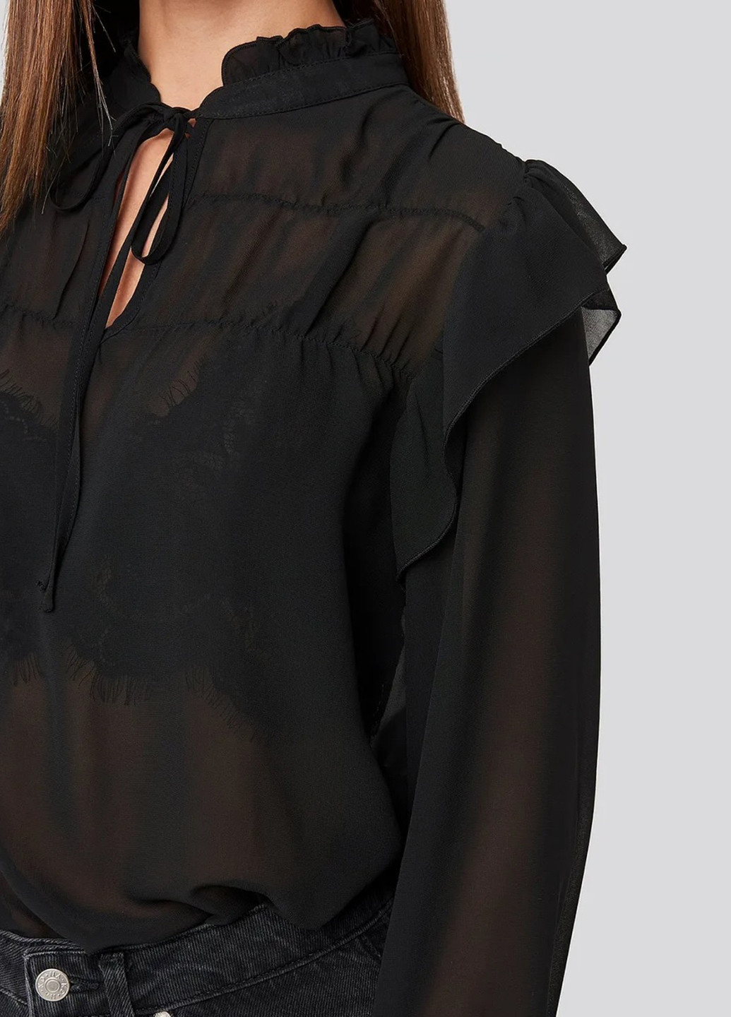 Черная демисезонная блуза NA-KD