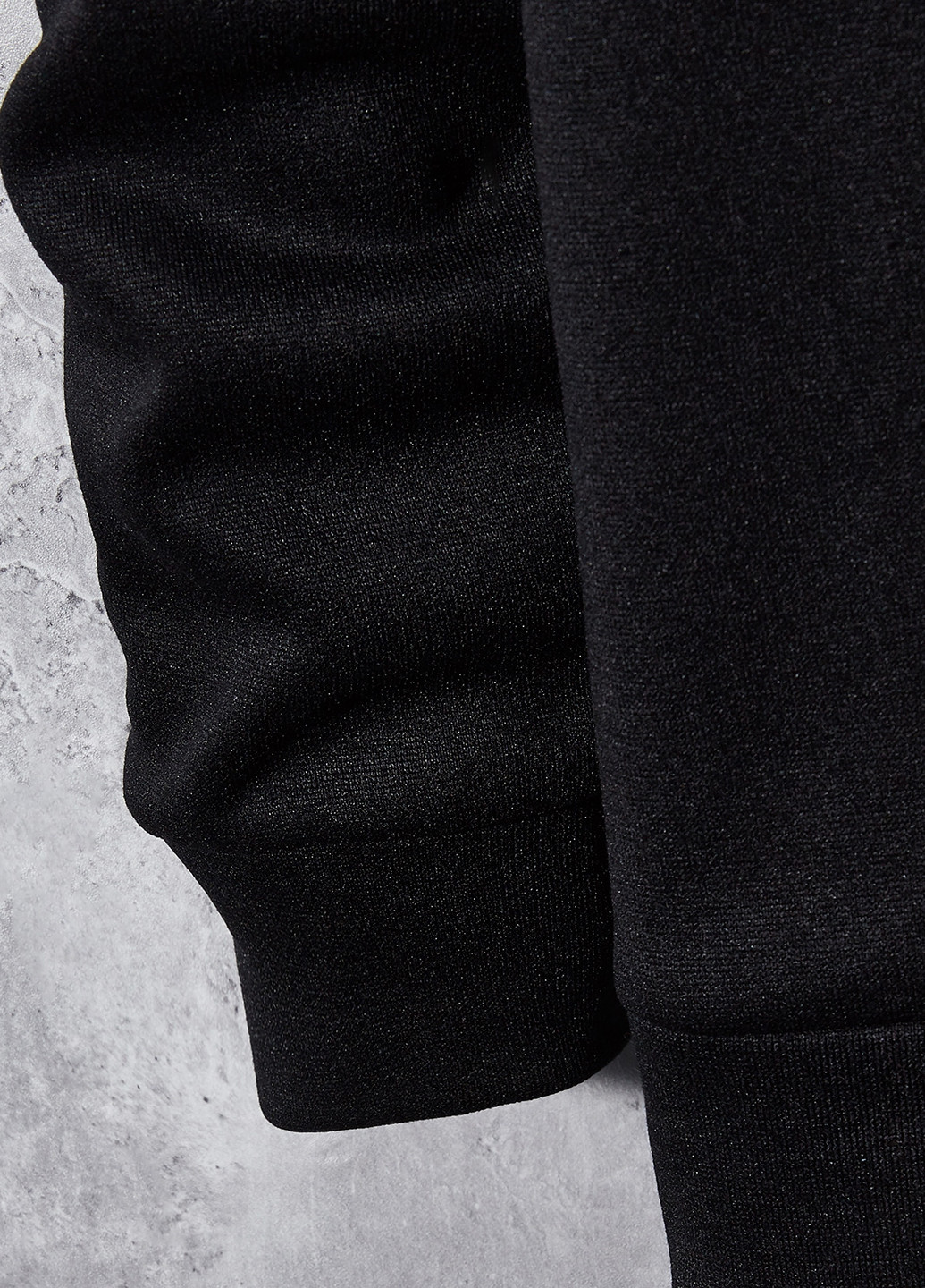 Черный свитшот SHEIN надпись без декора (331738994)