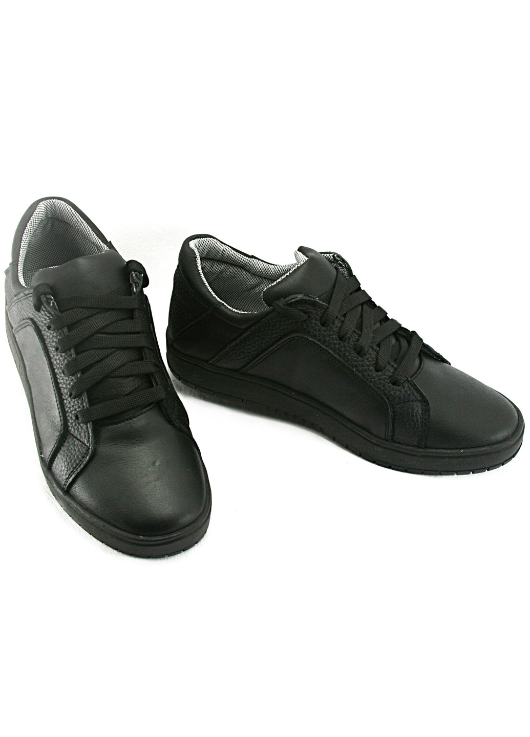 Чорні кеди Mila