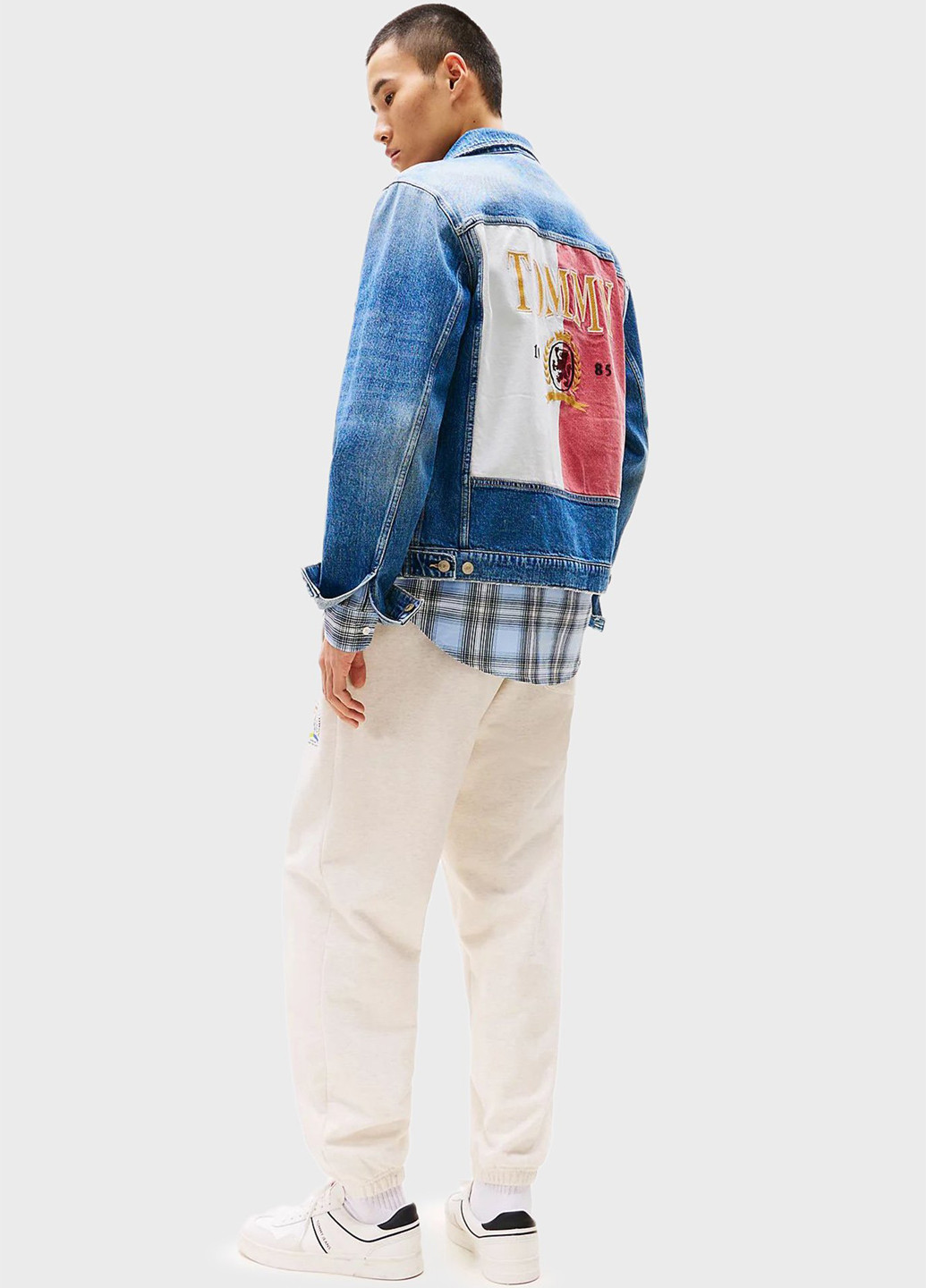 Синяя демисезонная куртка Tommy Jeans