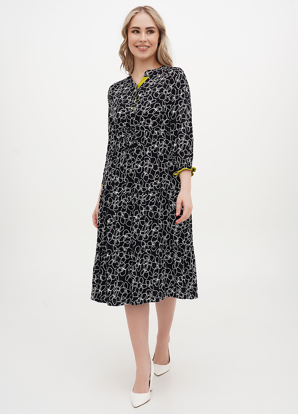 Черное кэжуал платье клеш Juliet deluxe с цветочным принтом