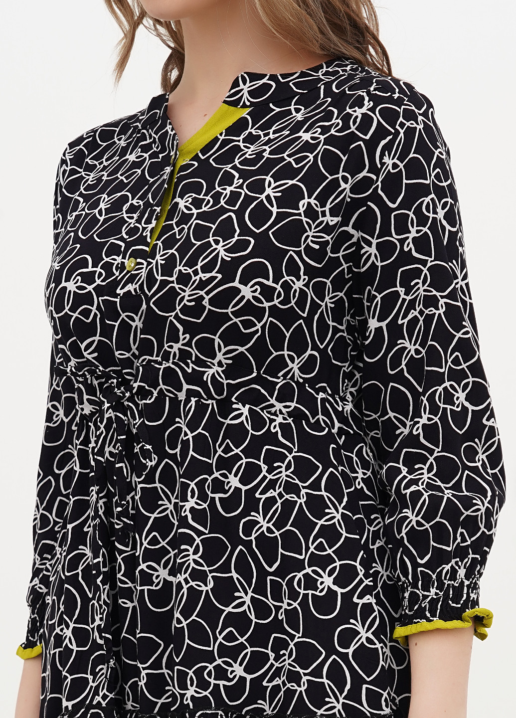 Черное кэжуал платье клеш Juliet deluxe с цветочным принтом