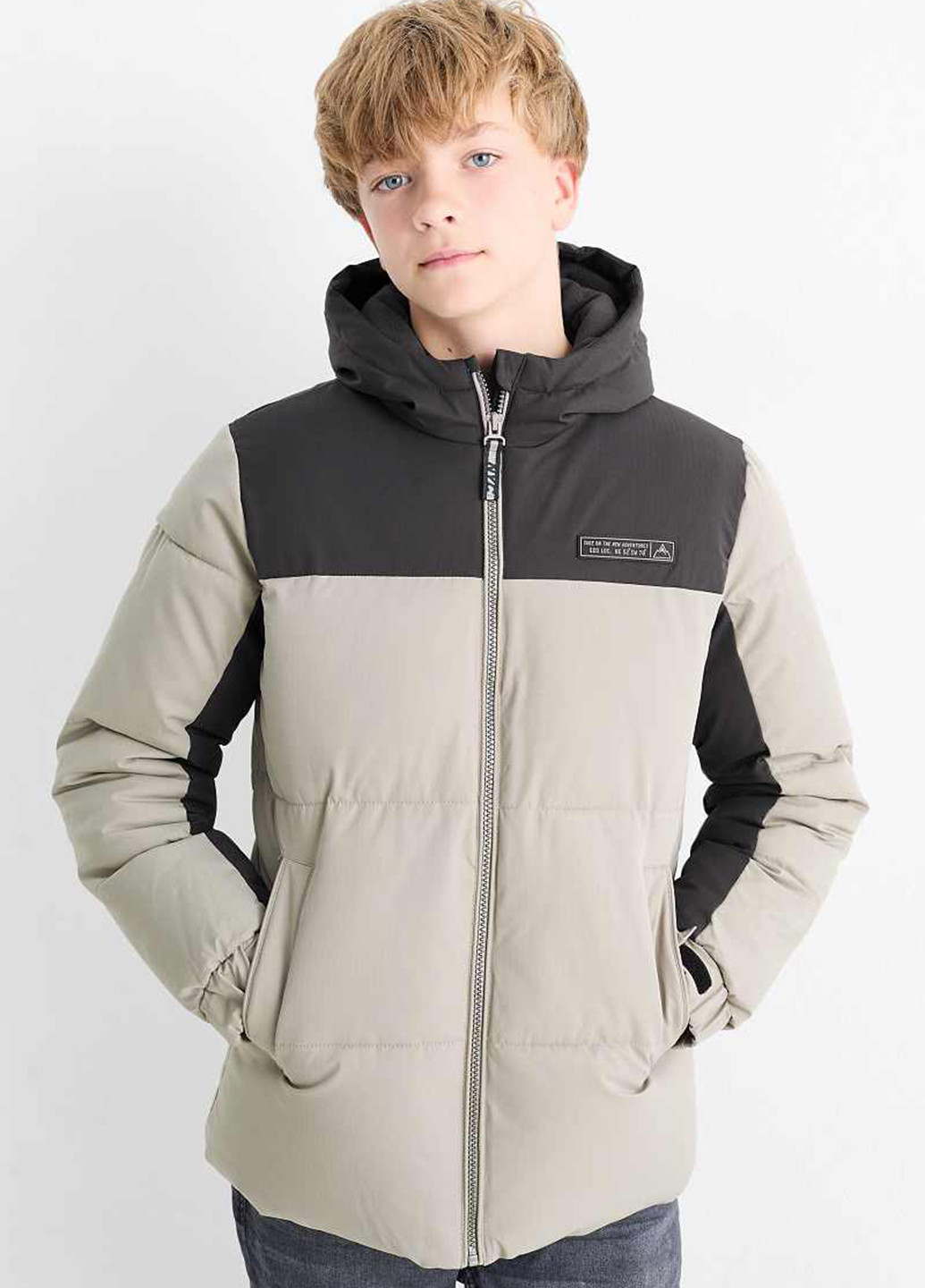 Комбинированная демисезонная куртка C&A