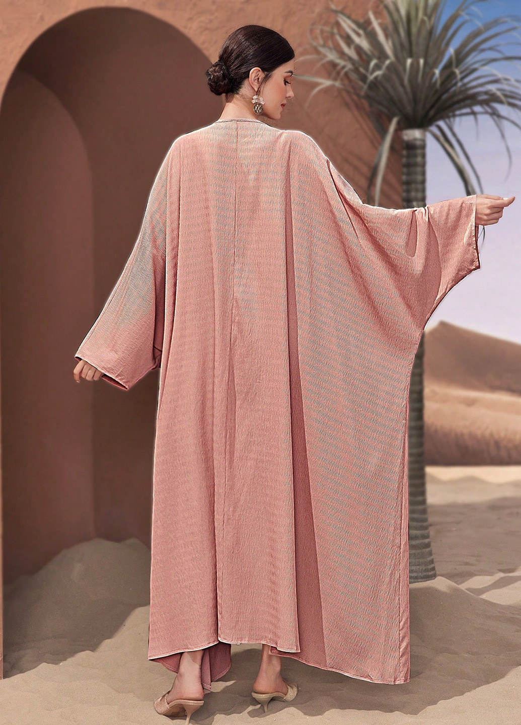 Светло-розовое кэжуал платье SHEIN однотонное