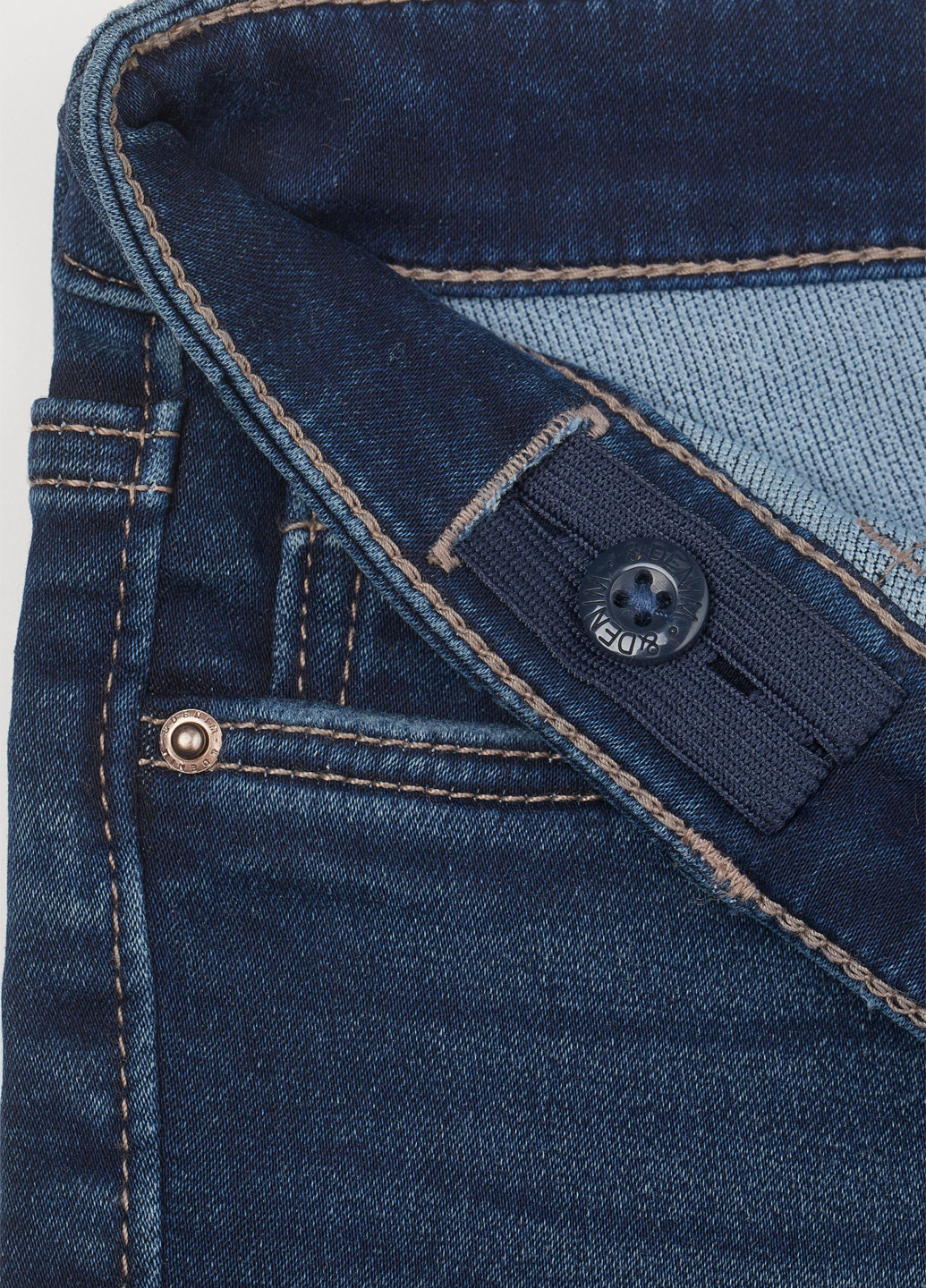 Темно-синие демисезонные зауженные джинсы H&M