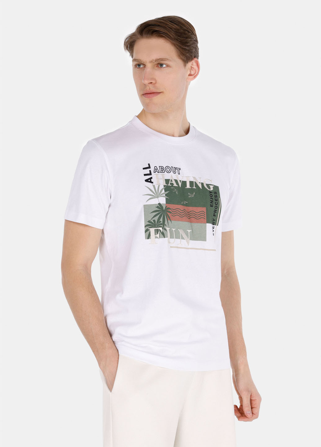 Белая футболка Colin's