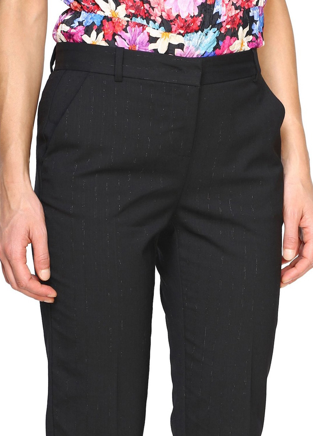 Черные кэжуал демисезонные классические, укороченные брюки Pinko