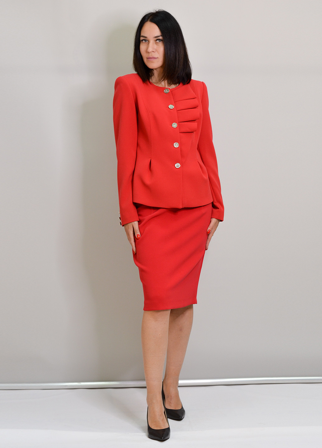 Красная офисная однотонная юбка Nissa карандаш