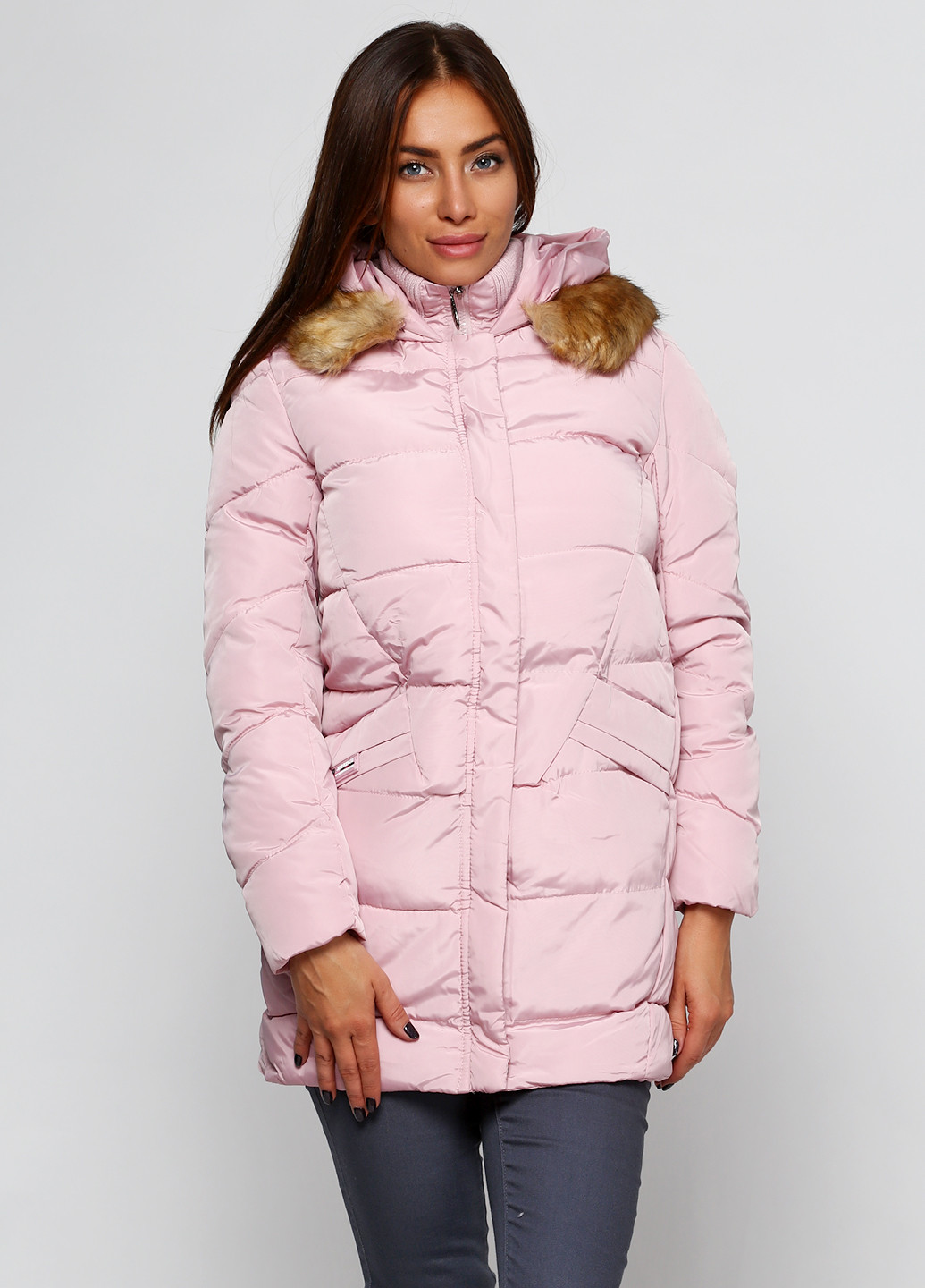 Светло-розовая зимняя куртка No Brand
