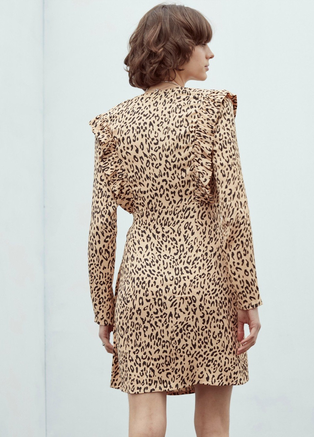 Бежевое кэжуал платье Mudo с животным (анималистичным) принтом