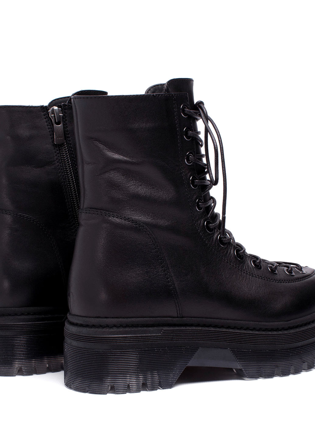 Осенние ботинки Respect со шнуровкой