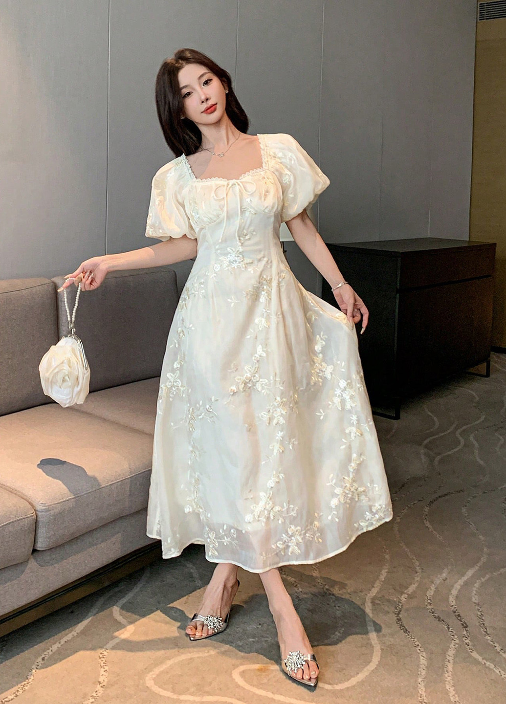 Кремова кежуал сукня а-силует SHEIN однотонна