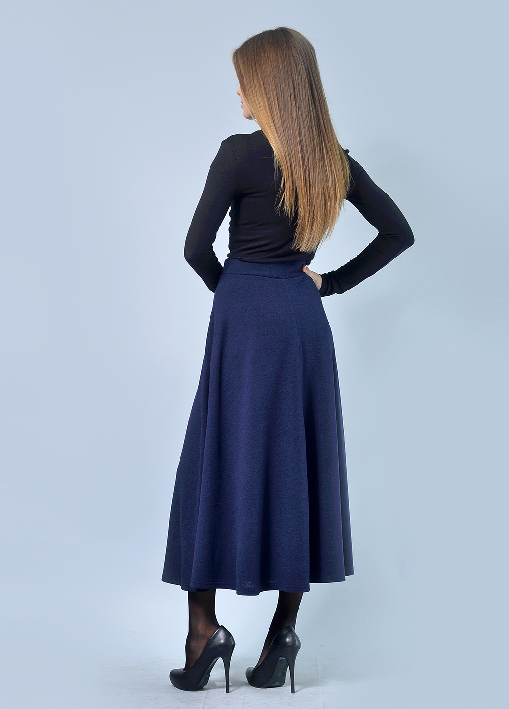 Темно-синяя кэжуал однотонная юбка Lila Kass клешированная