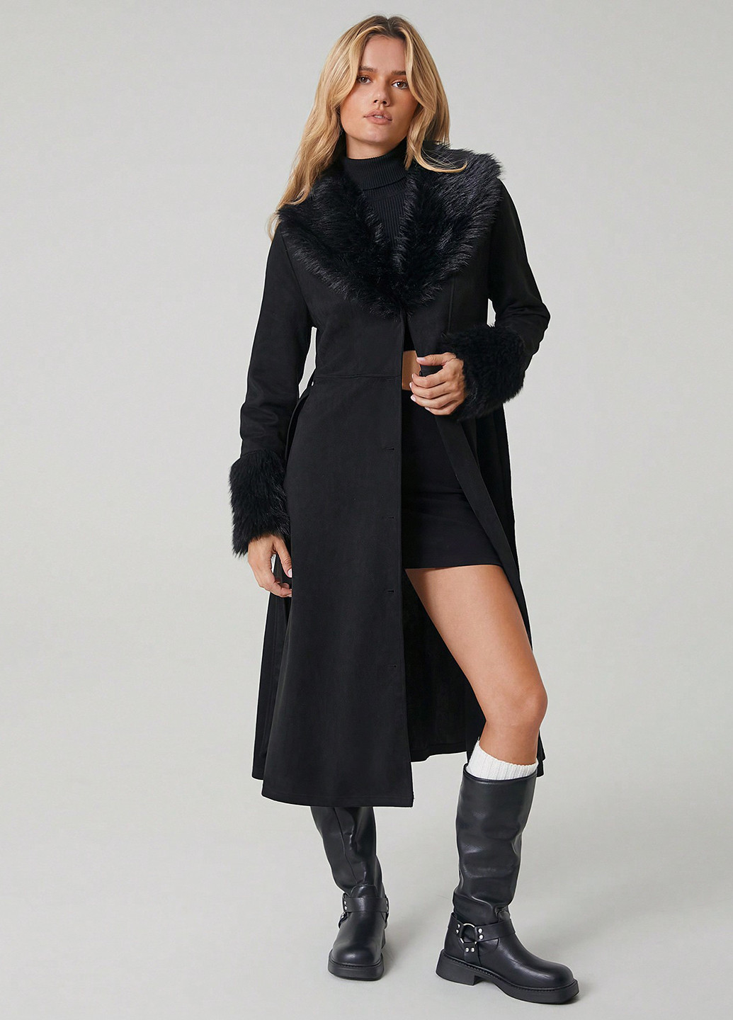 Чорне демісезонне Пальто однобортне SHEIN