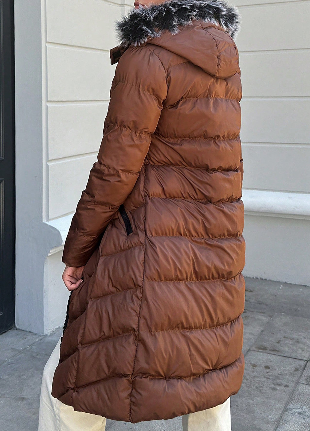 Коричнева зимня куртка SHEIN