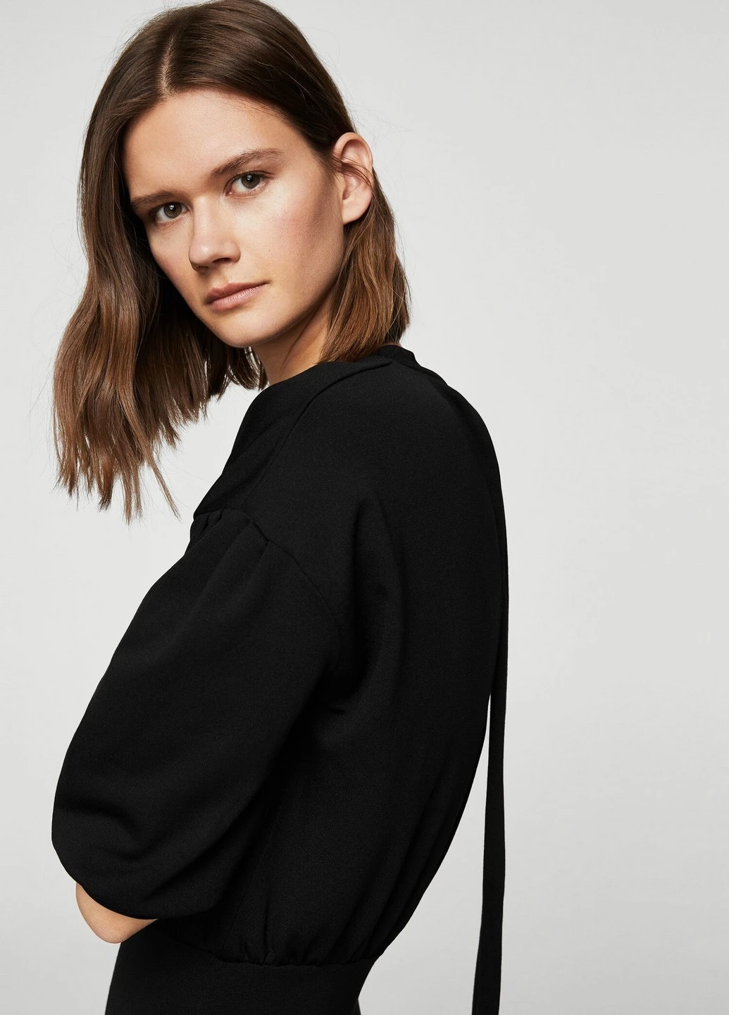 Черное кэжуал платье Mango однотонное