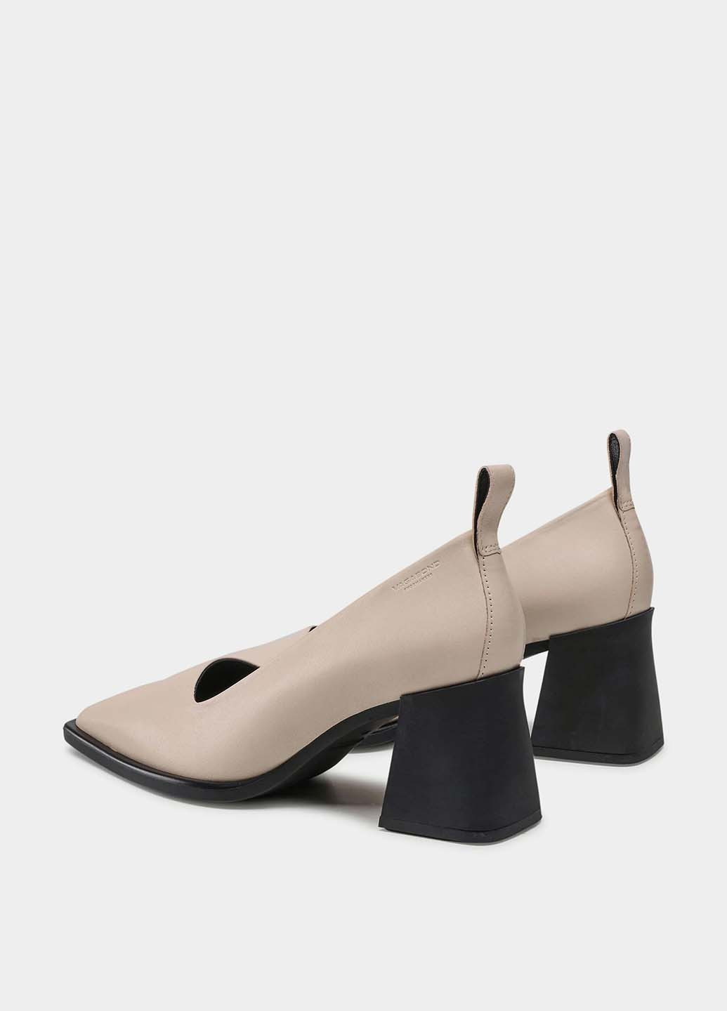 Vagabond Туфлі молочний з натуральна шкіра, — демісезон (327485826)