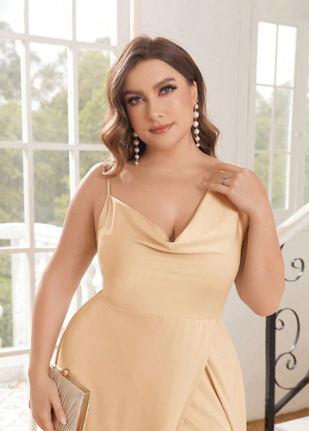 Кремовое праздничный, вечернее платье на запах, а-силуэт, с открытой спиной SHEIN однотонное
