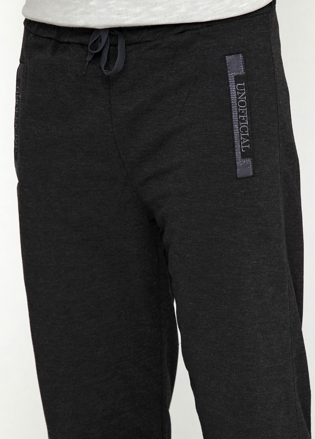 Темно-серые спортивные демисезонные со средней талией брюки Godsend