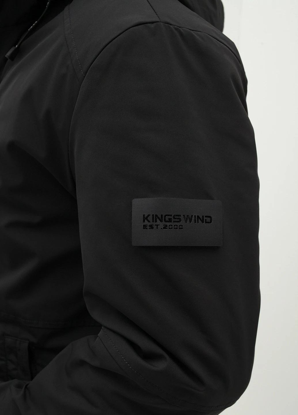 Чорна демісезонна куртка Kings Wind