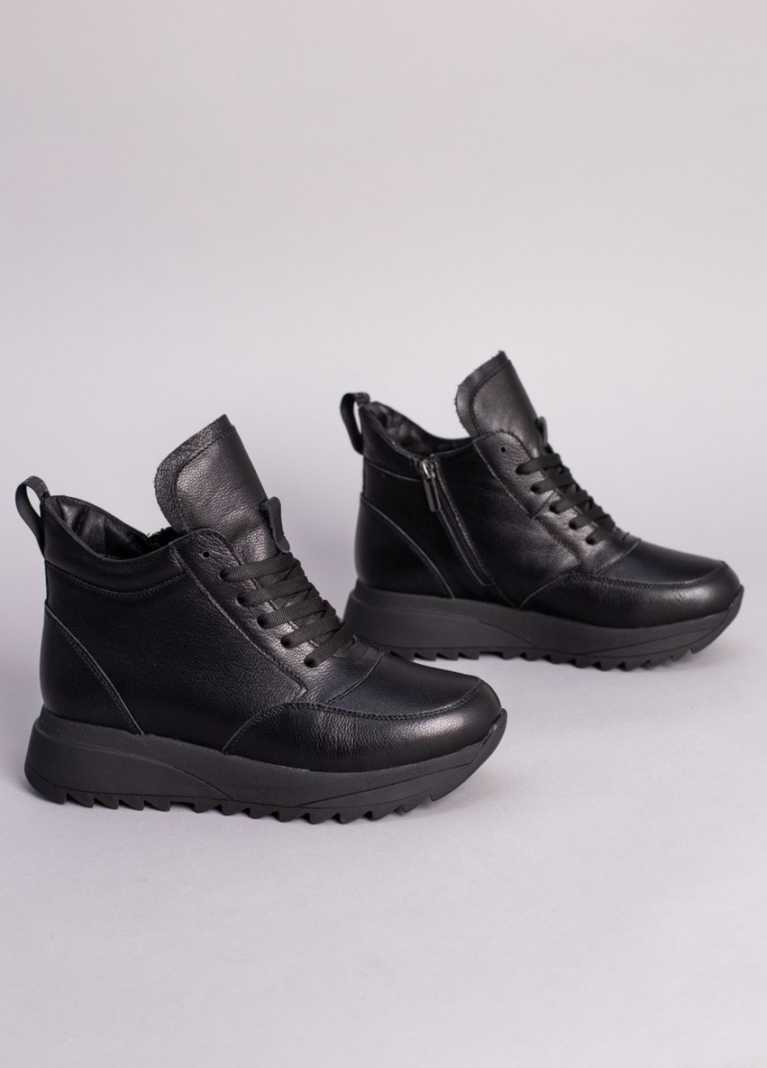 Чорні осінні кросівки shoesband Brand