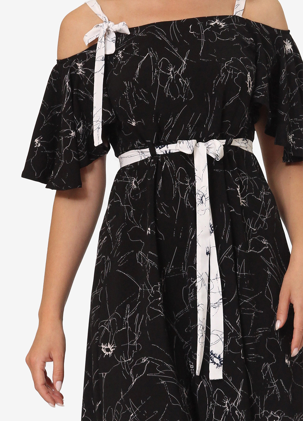 Чорно-білий кежуал сукня, сукня кльош Lila Kass з квітковим принтом