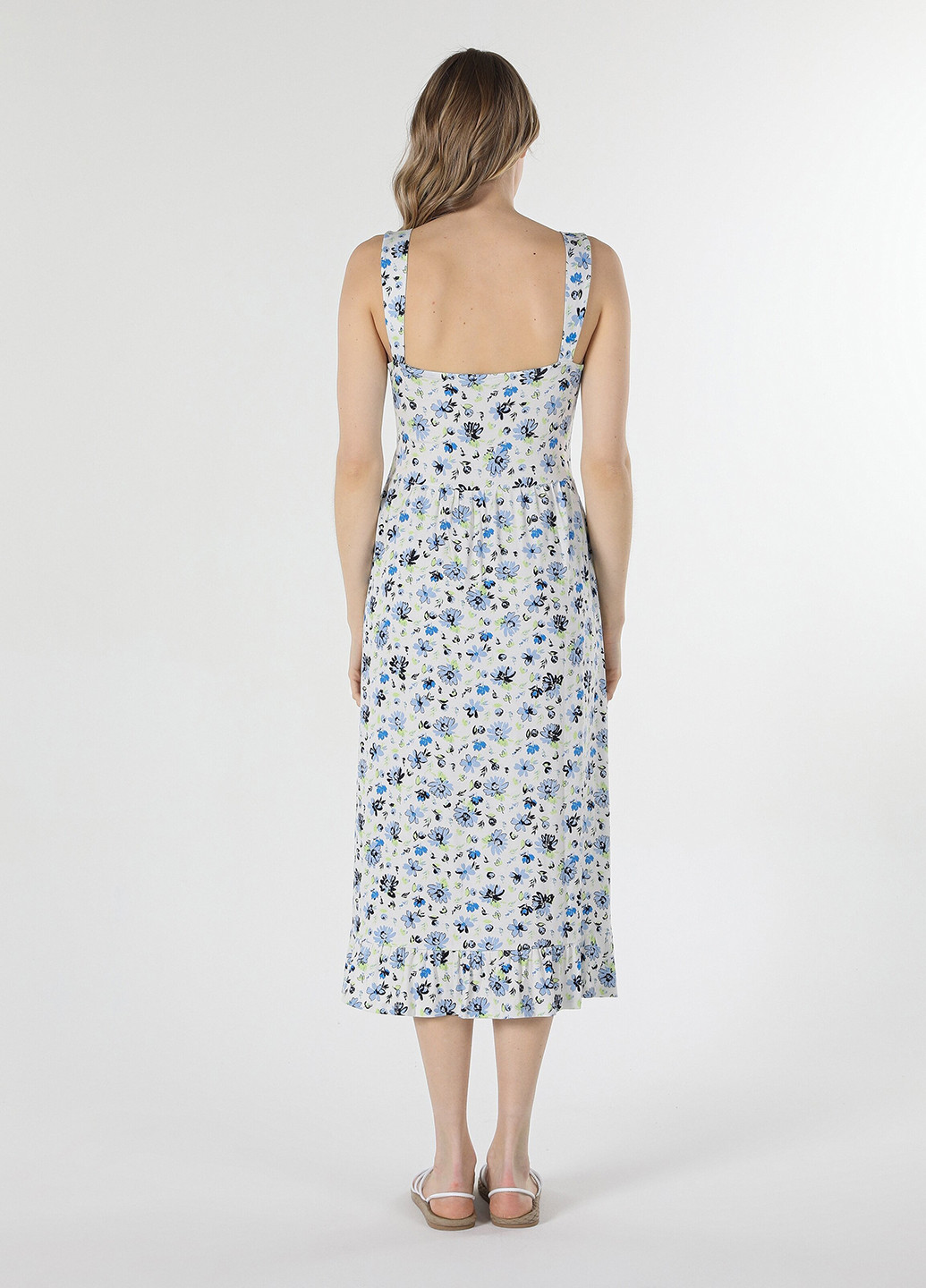 Белое кэжуал платье клеш Colin's с цветочным принтом