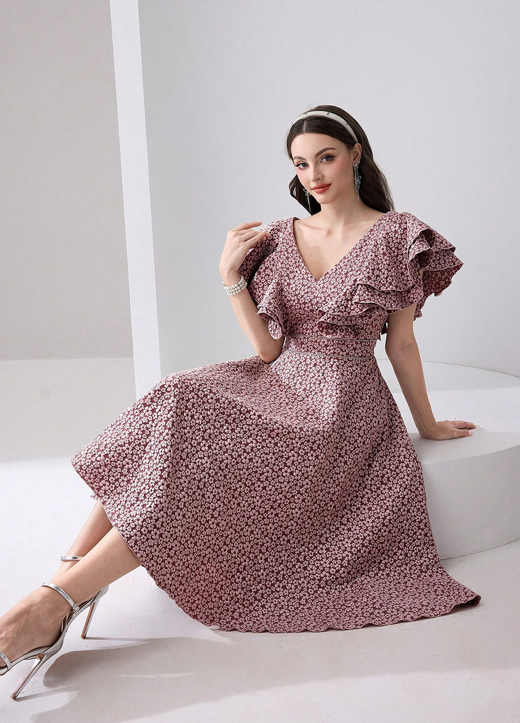 Светло-бордовое кэжуал платье клеш SHEIN с цветочным принтом