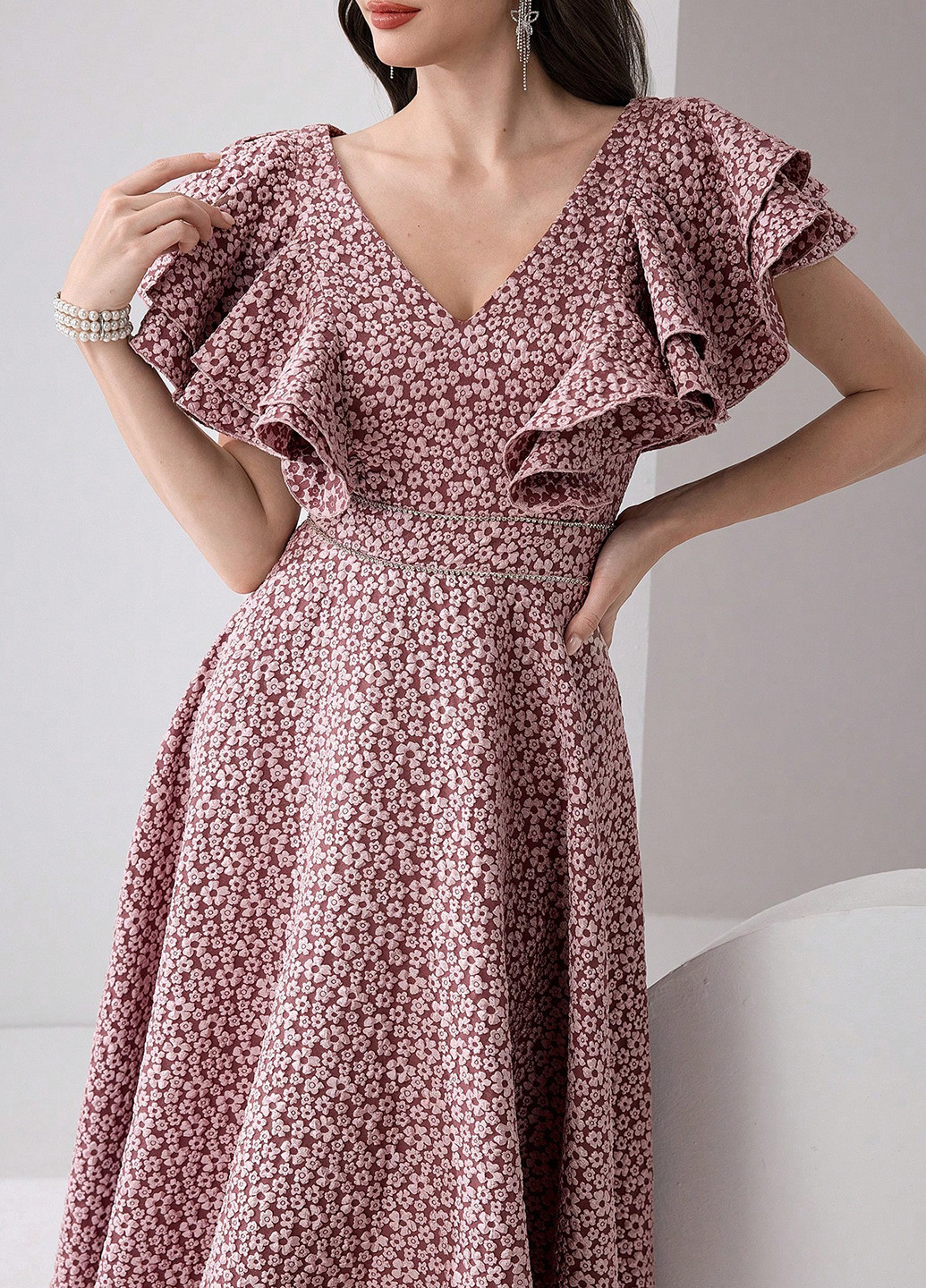 Светло-бордовое кэжуал платье клеш SHEIN с цветочным принтом