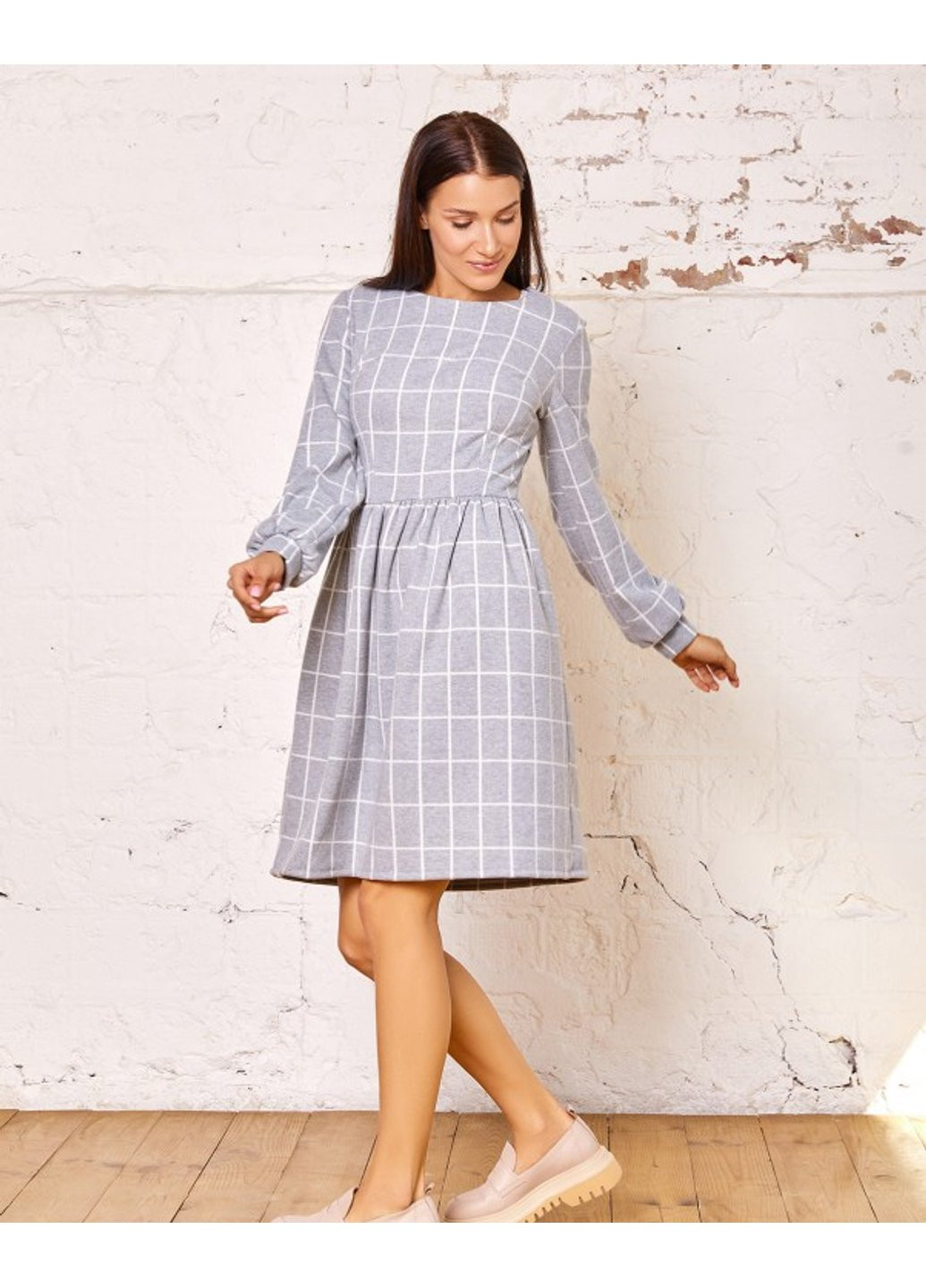 Світло-сіра повсякденний сукня sa-91a xl світло-сірий ISSA PLUS однотонна