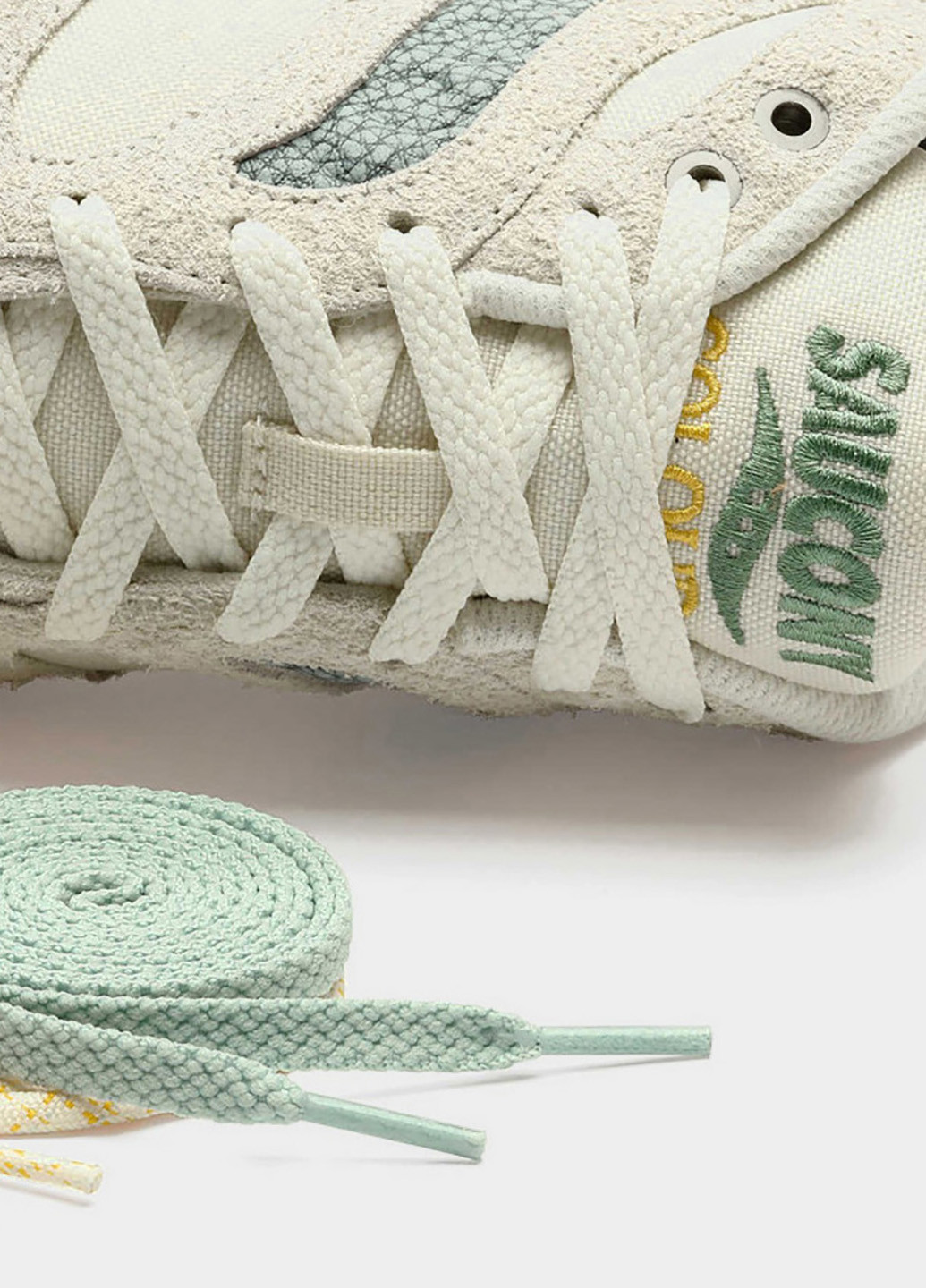 Бежеві всесезон кросівки Saucony GRID SHADOW 2