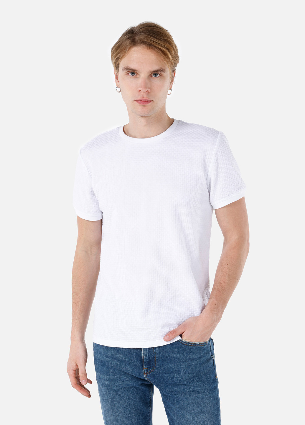 Біла футболка Colin's