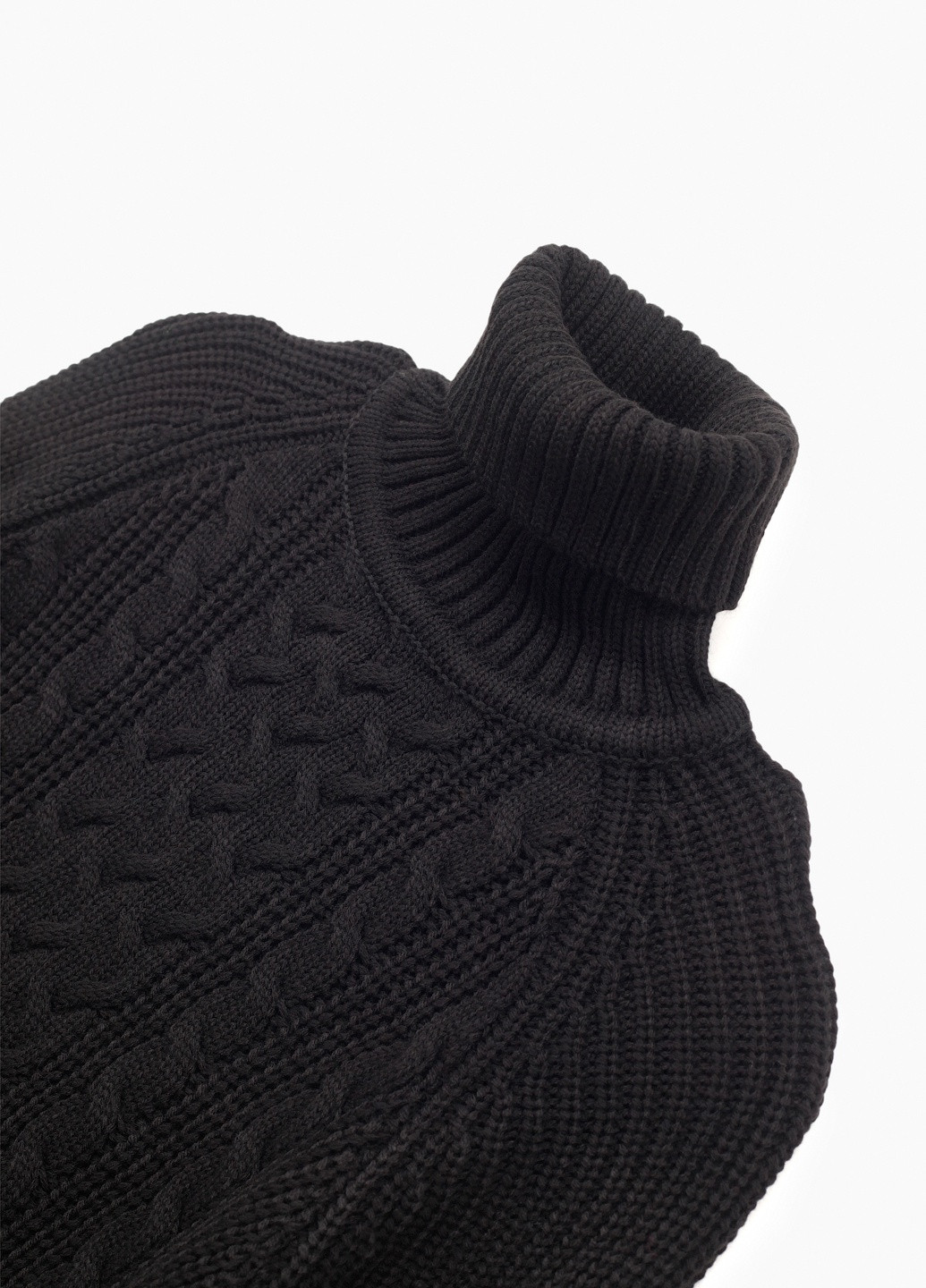 Черный зимний свитер Figo