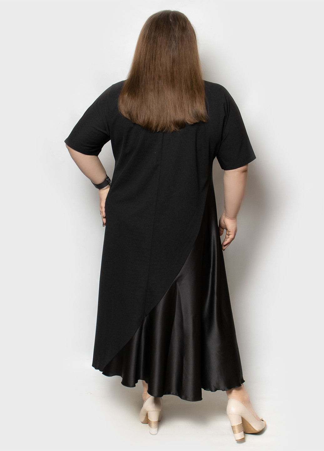 Чорна кежуал сукня а-силует LibeAmore однотонна