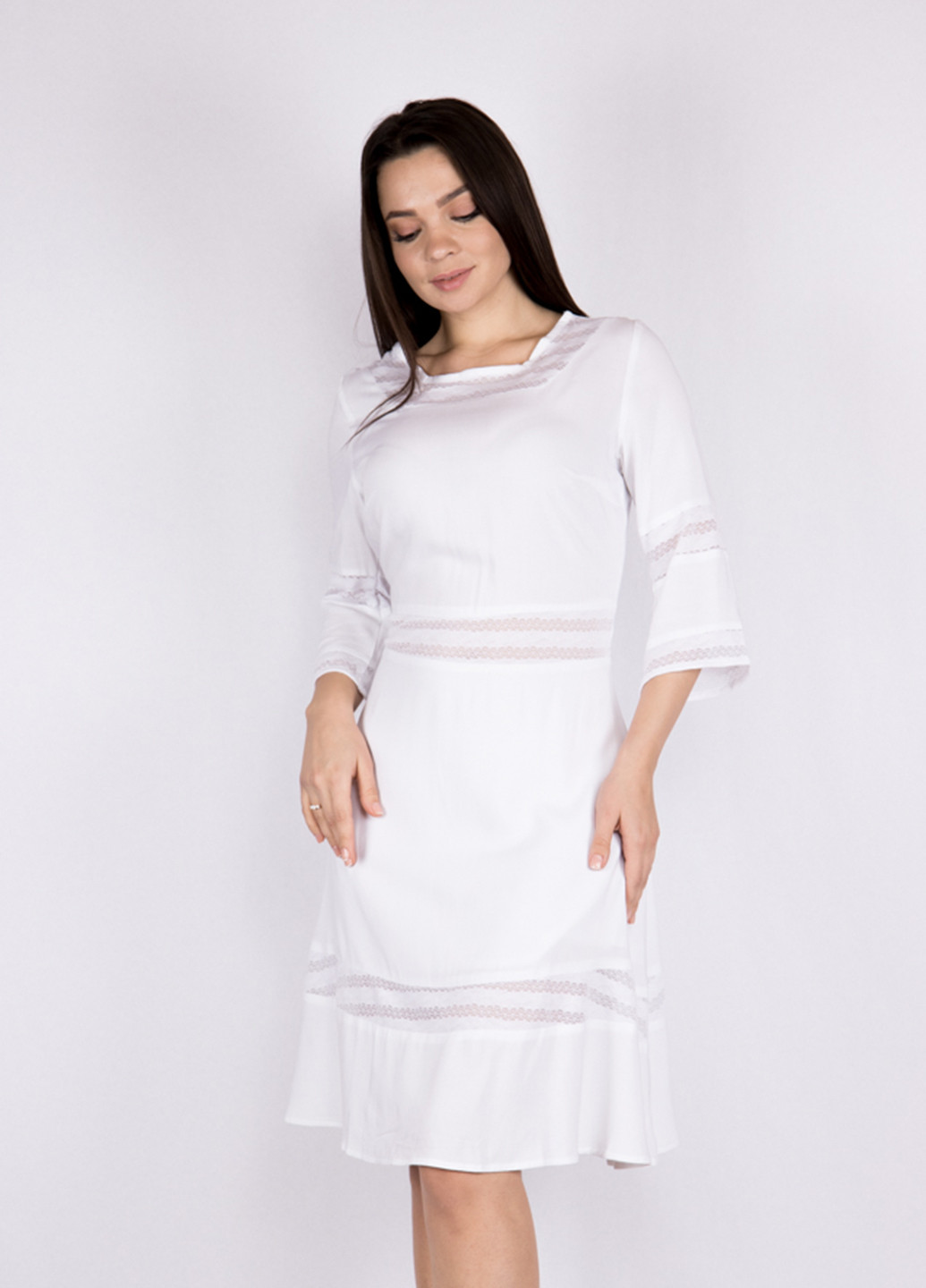 Белое кэжуал платье клеш Time of Style однотонное