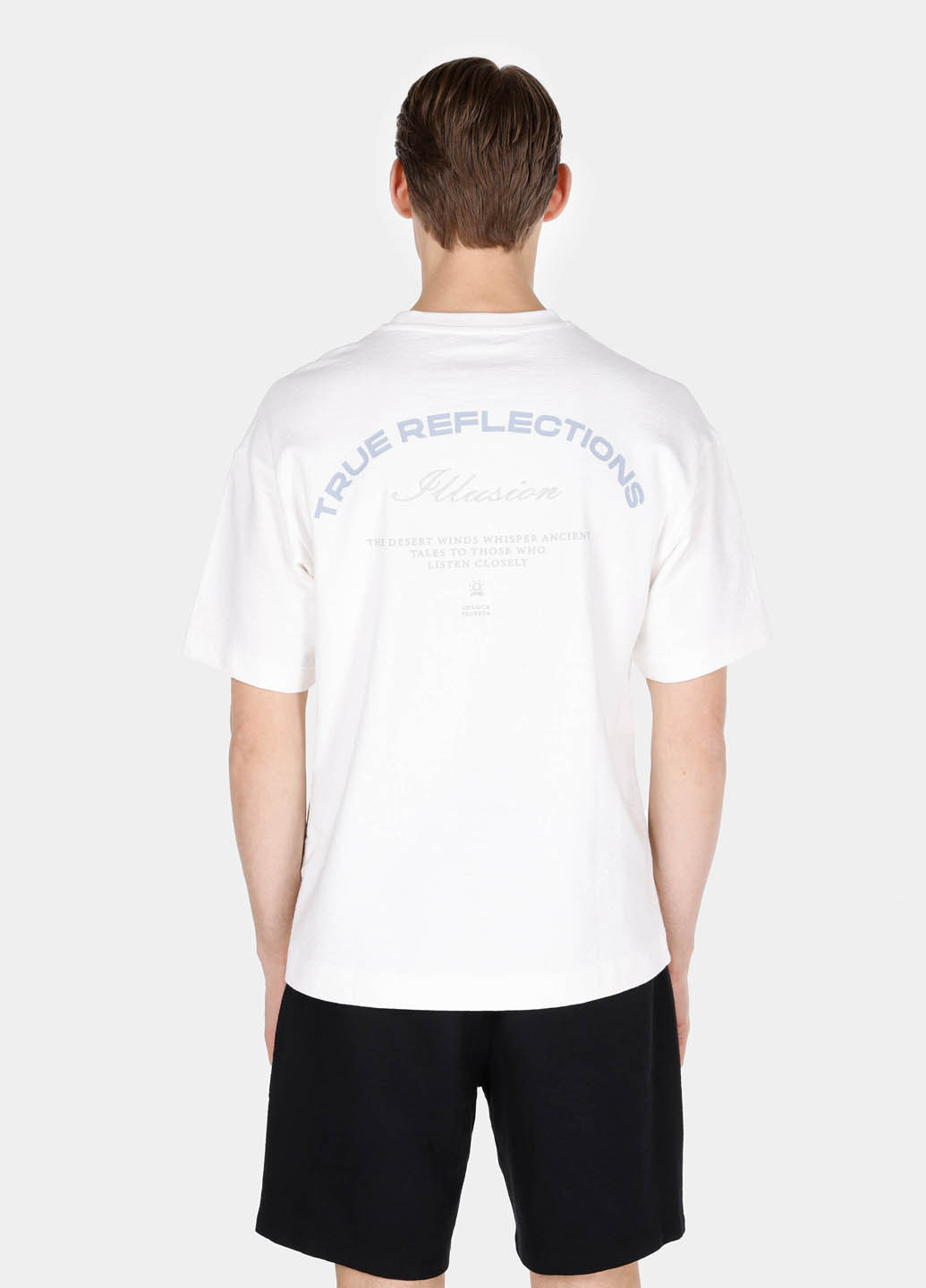 Белая футболка Colin's