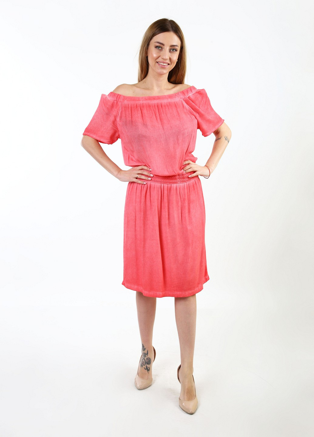 Розовое кэжуал платье Comma однотонное