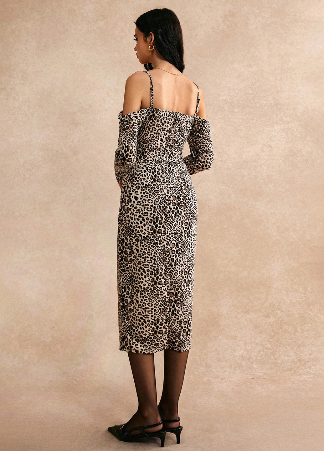 Светло-коричневое кэжуал платье силуэтная SHEIN леопардовый