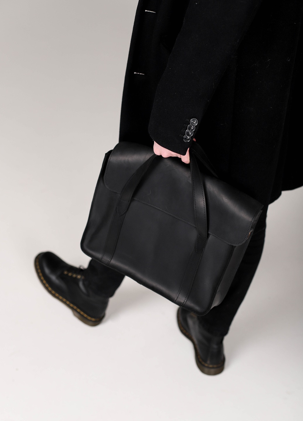 Минималистичная деловая мужская сумка ручной работы из натуральной винтажной кожи коричневого цвета Boorbon (253449132)