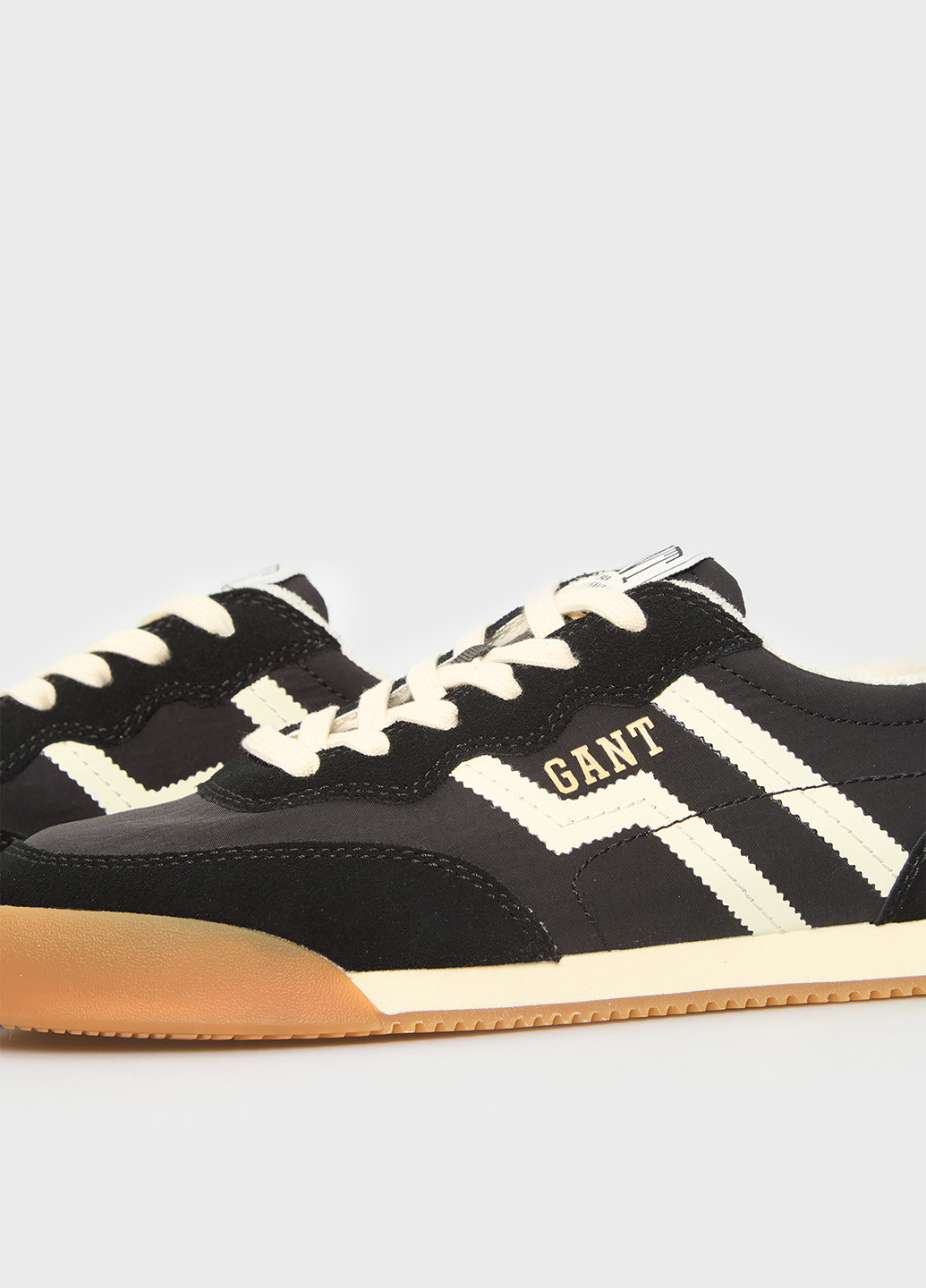 Черные кеды Gant
