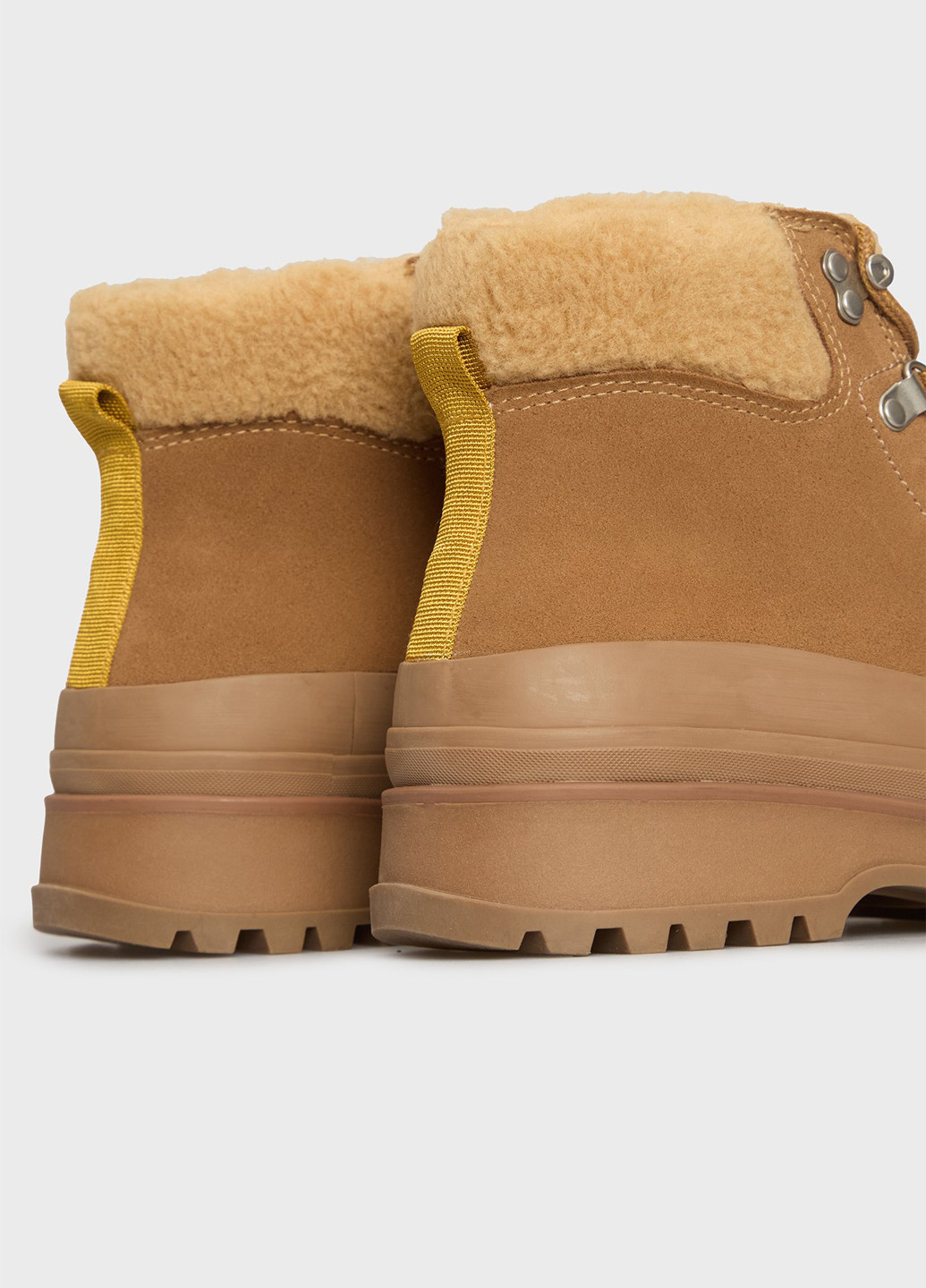 Зимние ботинки Gant с логотипом, с мехом из натуральной замши