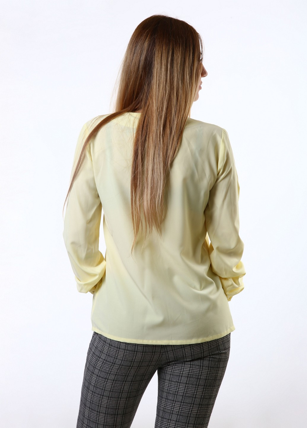 Светло-желтая демисезонная блуза InDresser