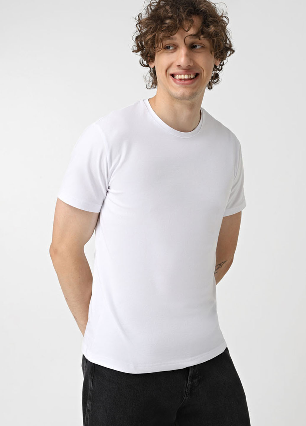 Біла футболка Promin