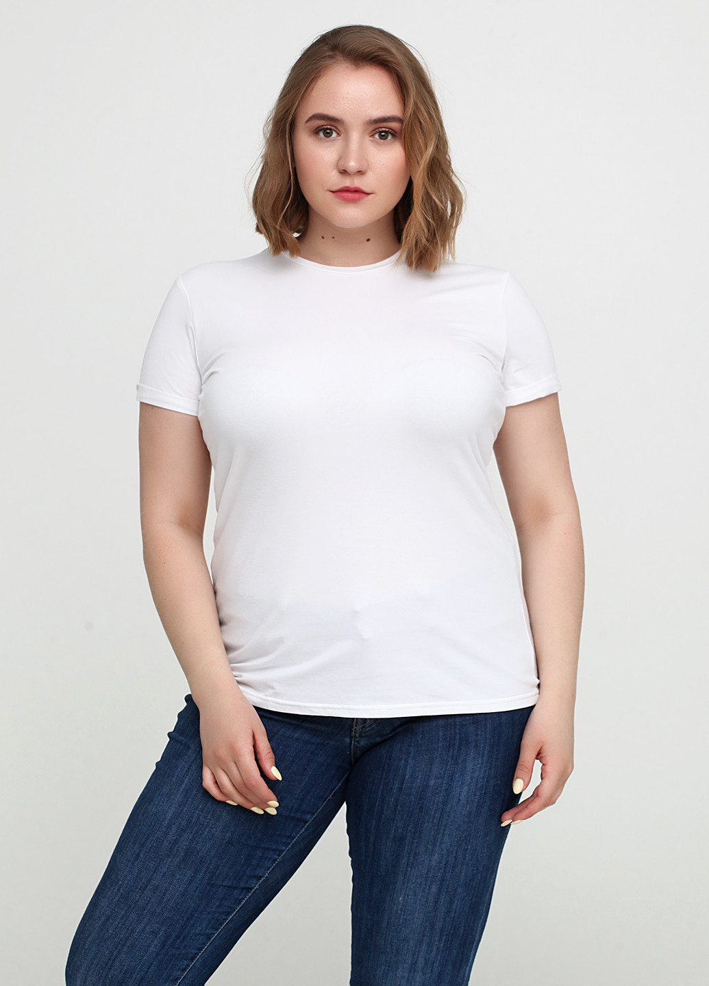 Белая летняя футболка женская 19ж441-24 лиловый с коротким рукавом Malta