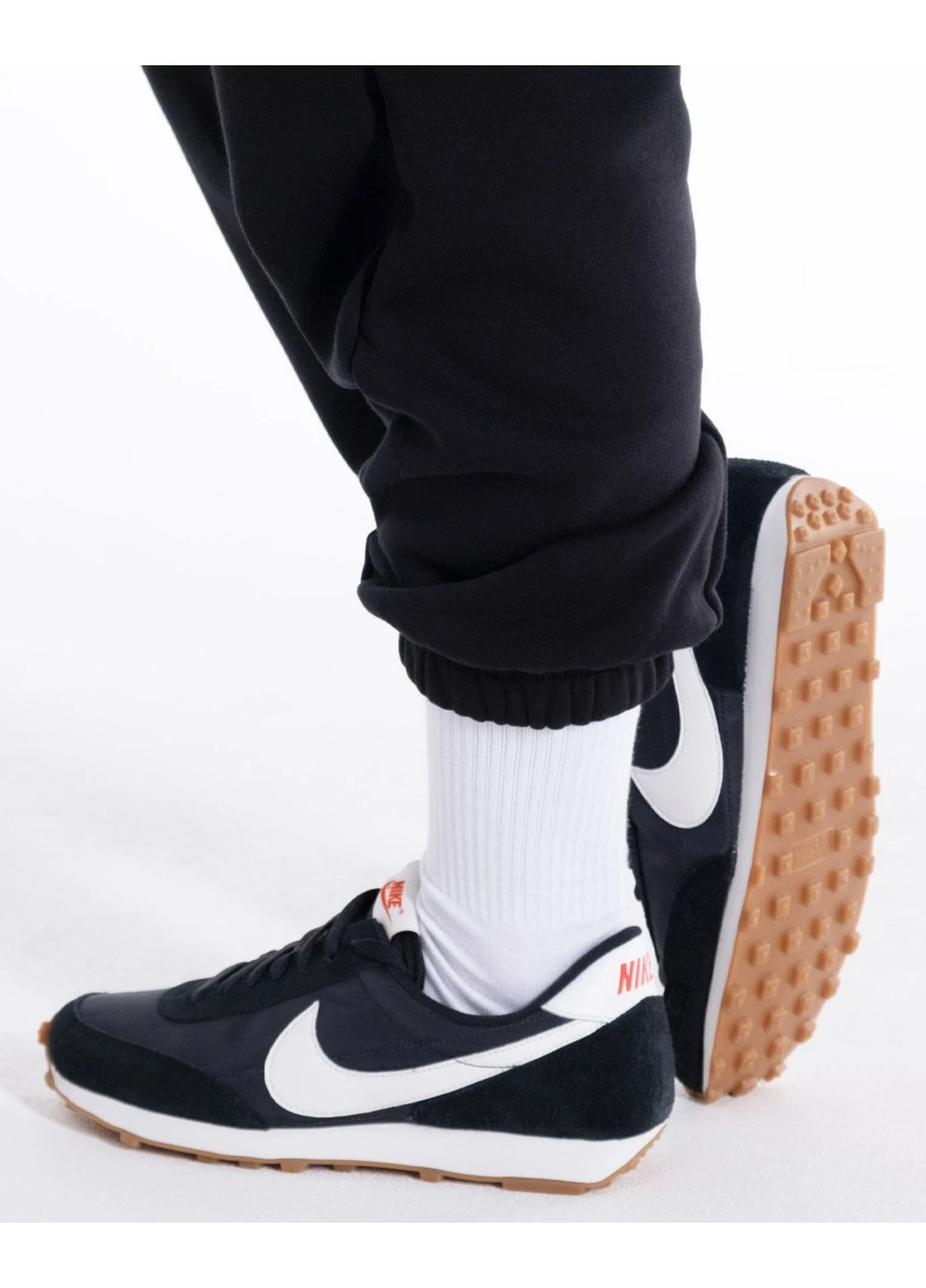 Кросівки W DBREAK Nike чорні демісезони (253654570)