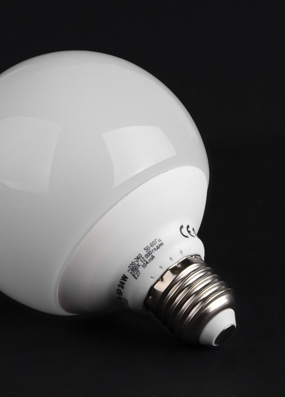 Лампа энергосберегающая E27 PL-SP 24W/864 5 Brille (253965404)