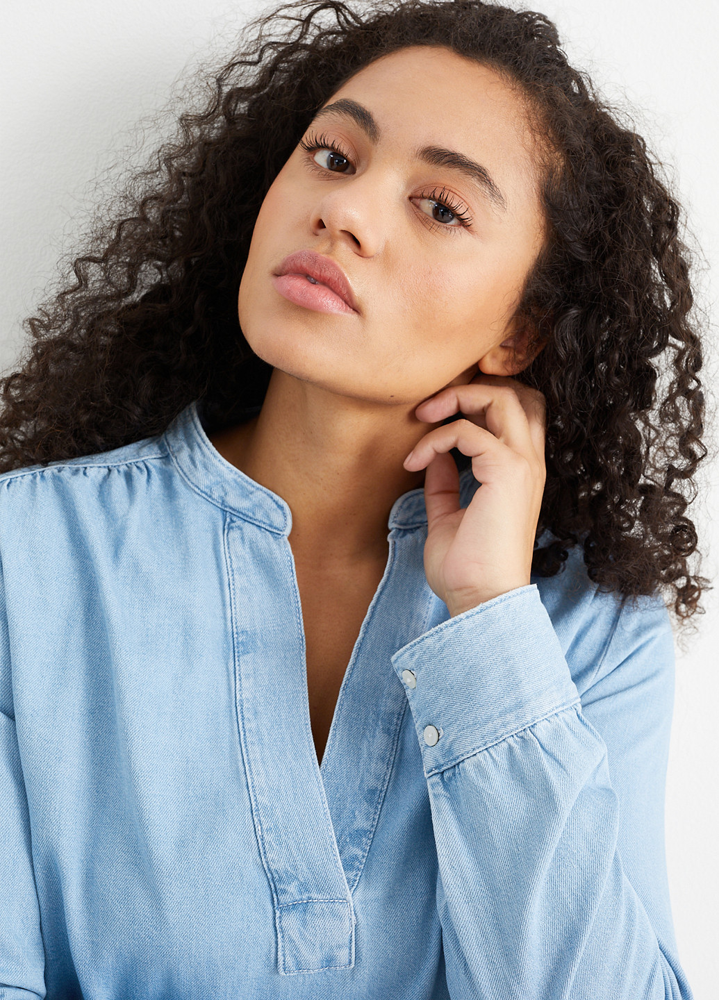 Блакитна блуза C&A